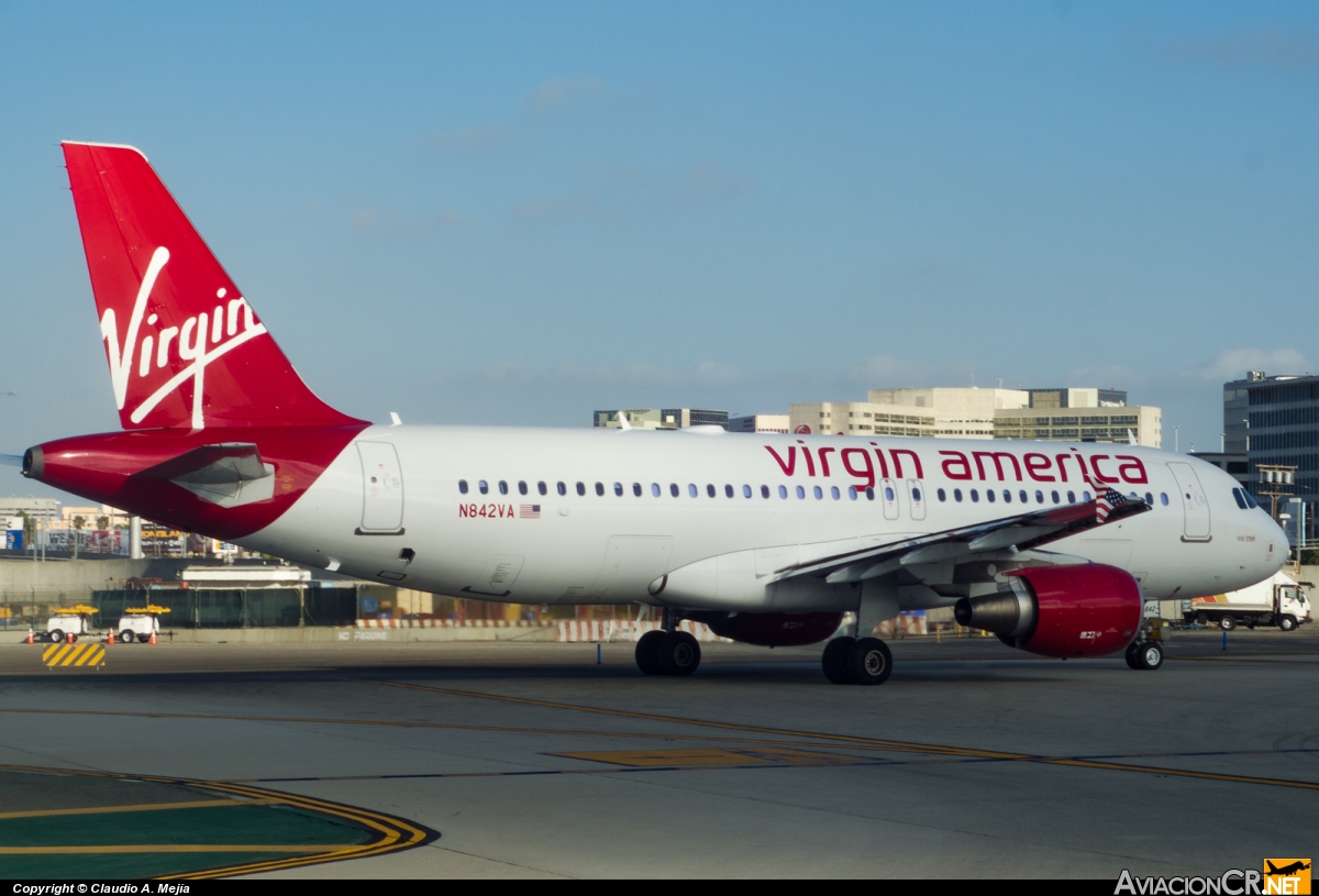 N842VA - Airbus A320-214 - Virgin America