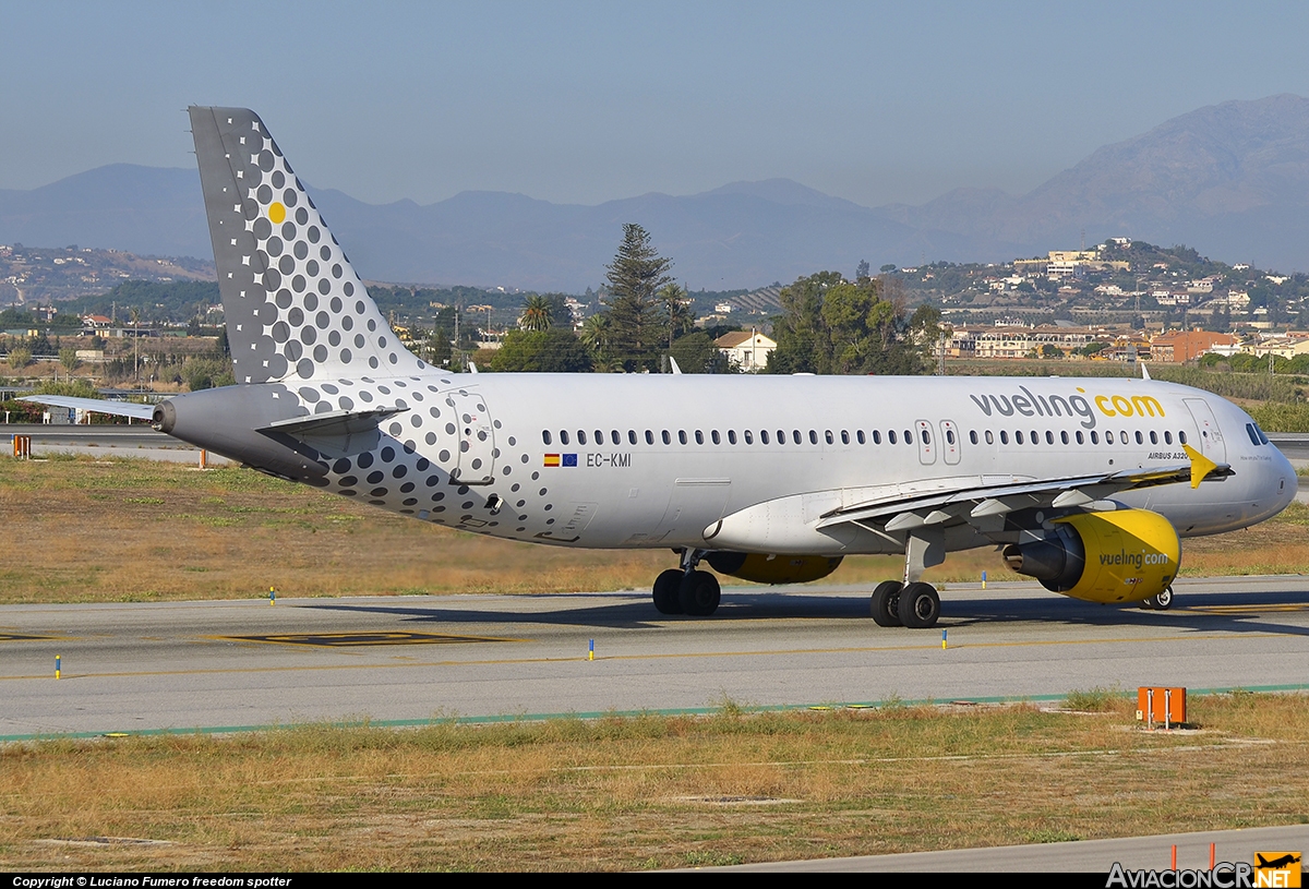 EC-KMI - Airbus A320-216 - Click Air