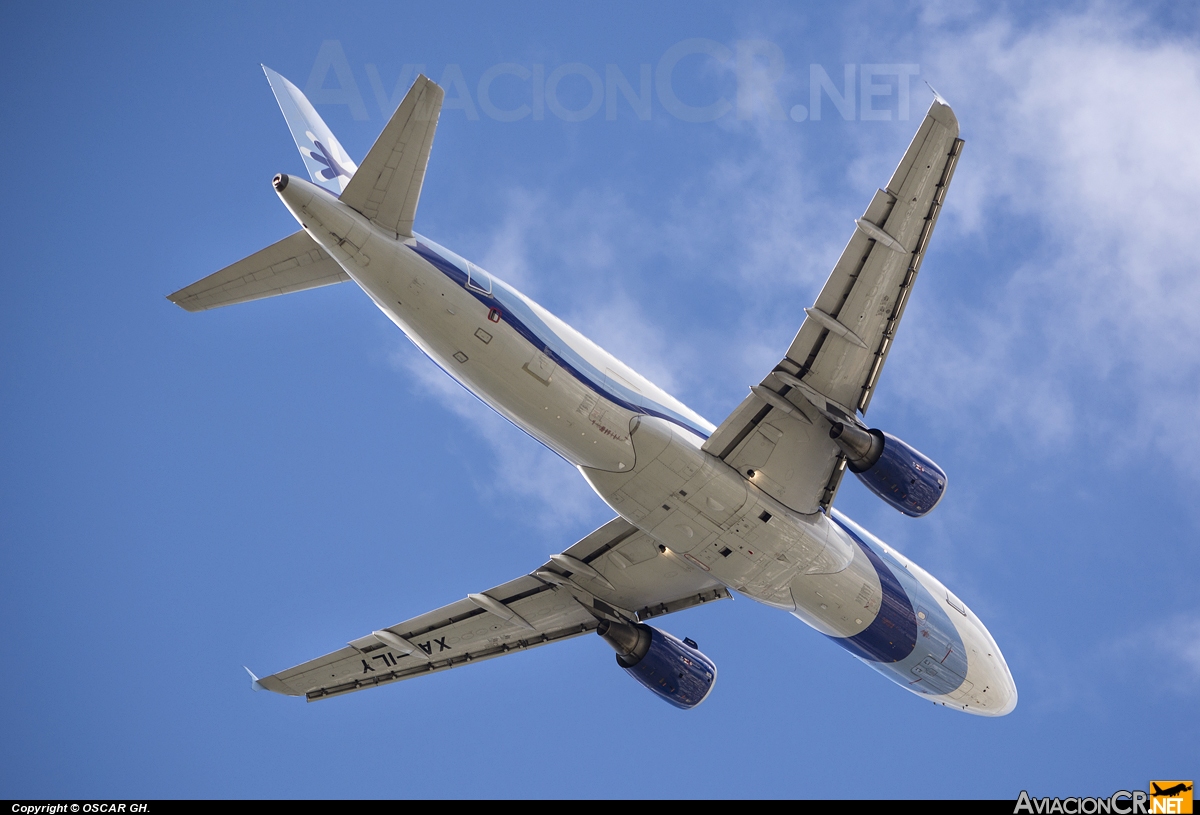 XA-ILY - Airbus A320-214 - Interjet