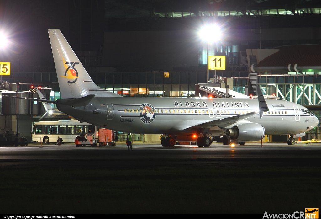 N569AS - Boeing 737-890 - Alaska Airlines