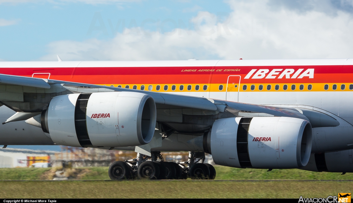 EC-LCZ - Airbus A340-642 - Iberia