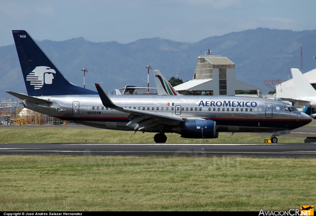 N908AM - Boeing 737-752 - Aeromexico