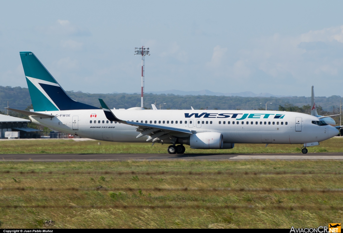 C-FWSE - Boeing 737-8CT - Westjet