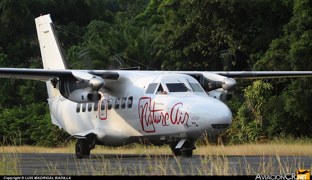 TI-BGM - Let L-410UVP-E20 Turbolet - Nature Air