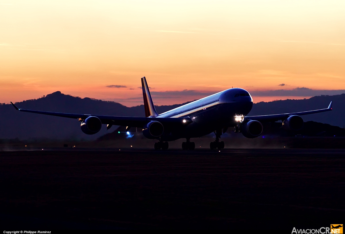 EC-INO - Airbus A340-642 - Iberia