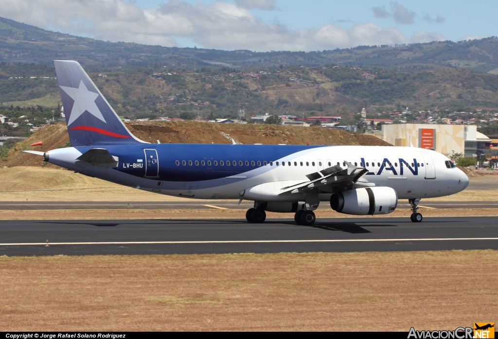 LV-BHU - Airbus A320-233 - LAN Argentina