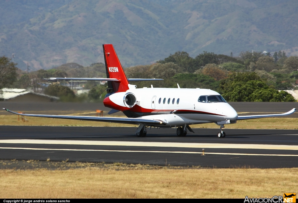 N328N - Cessna Citation 680A Latitude - Privado