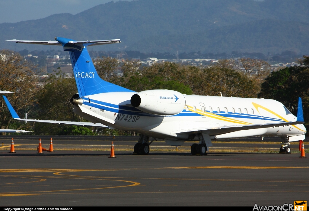 N742SP - Embraer EMB-135BJ Legacy - Privado