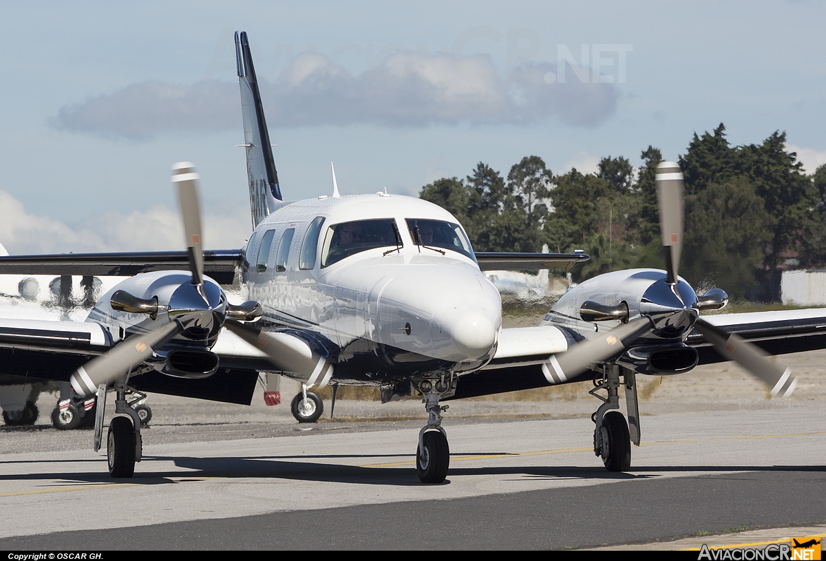 TG-GAR - Piper PA-31T Cheyenne - Privado