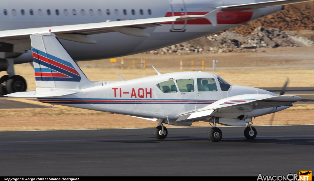 TI-AQH - Piper PA-23-250 Aztec F - Aviones Taxi Aéreo S.A (ATASA)