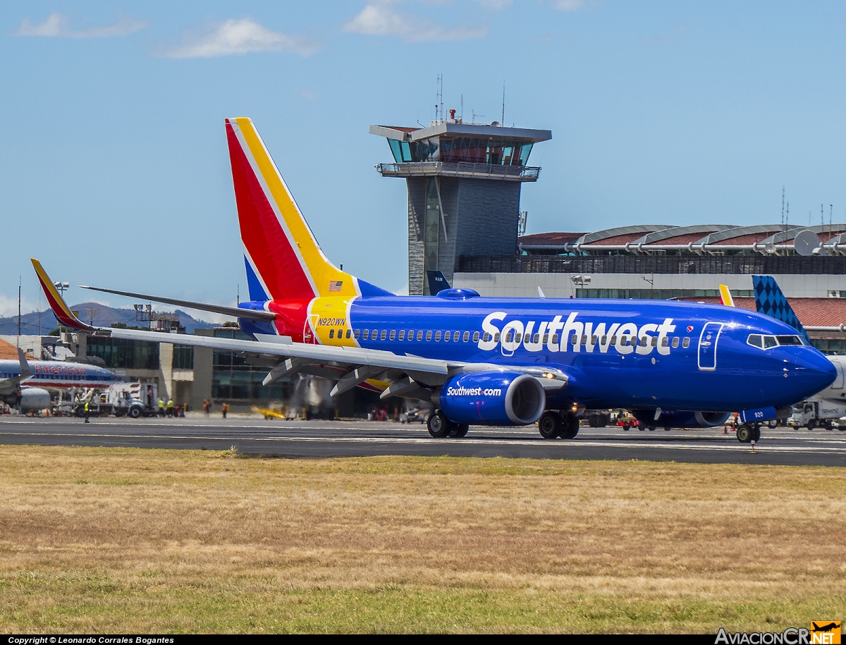 N920WN - Boeing 737-7H4 - Southwest Airlines