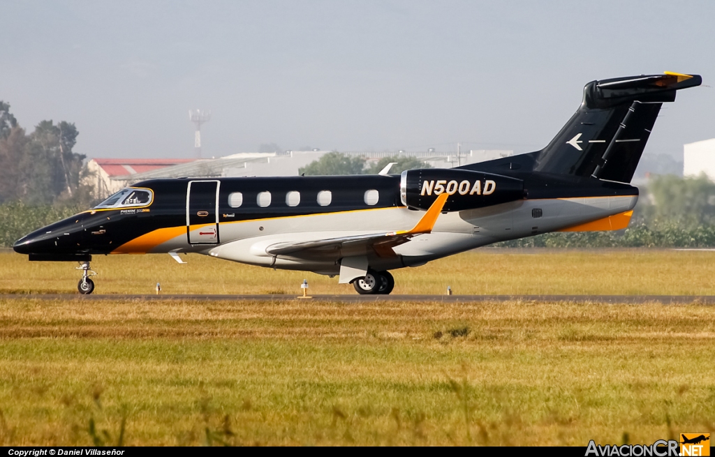 N500AD - Embraer Phenom 300 - Desconocida 