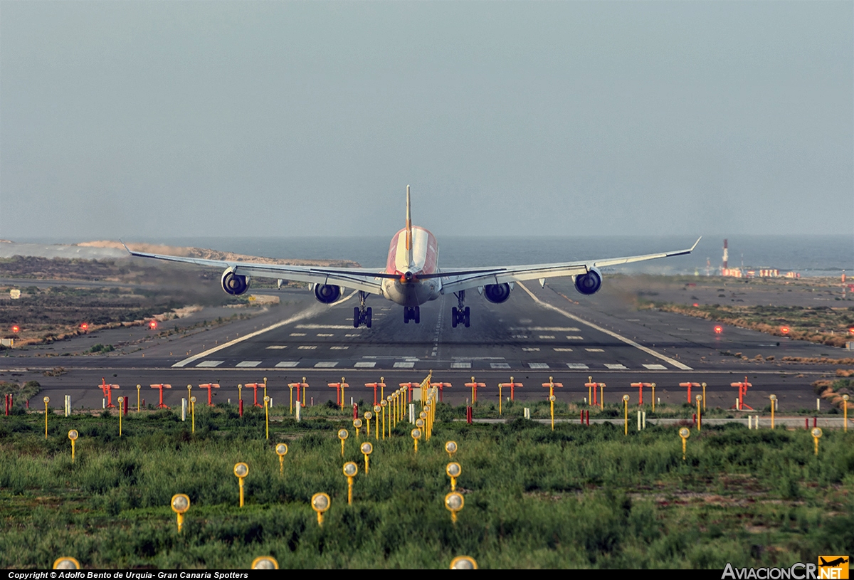 EC-IOB - Airbus A340-642 - Iberia