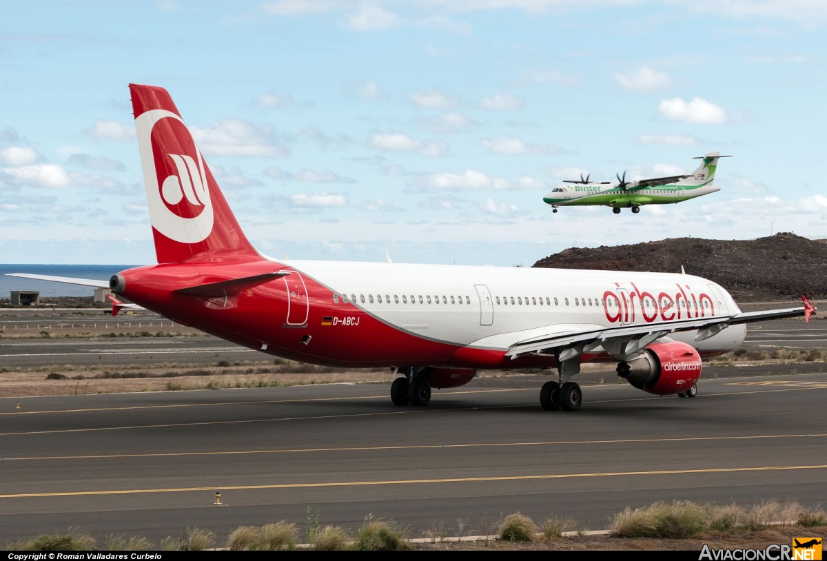 D-ABCJ - Airbus A321-211 - Air Berlin