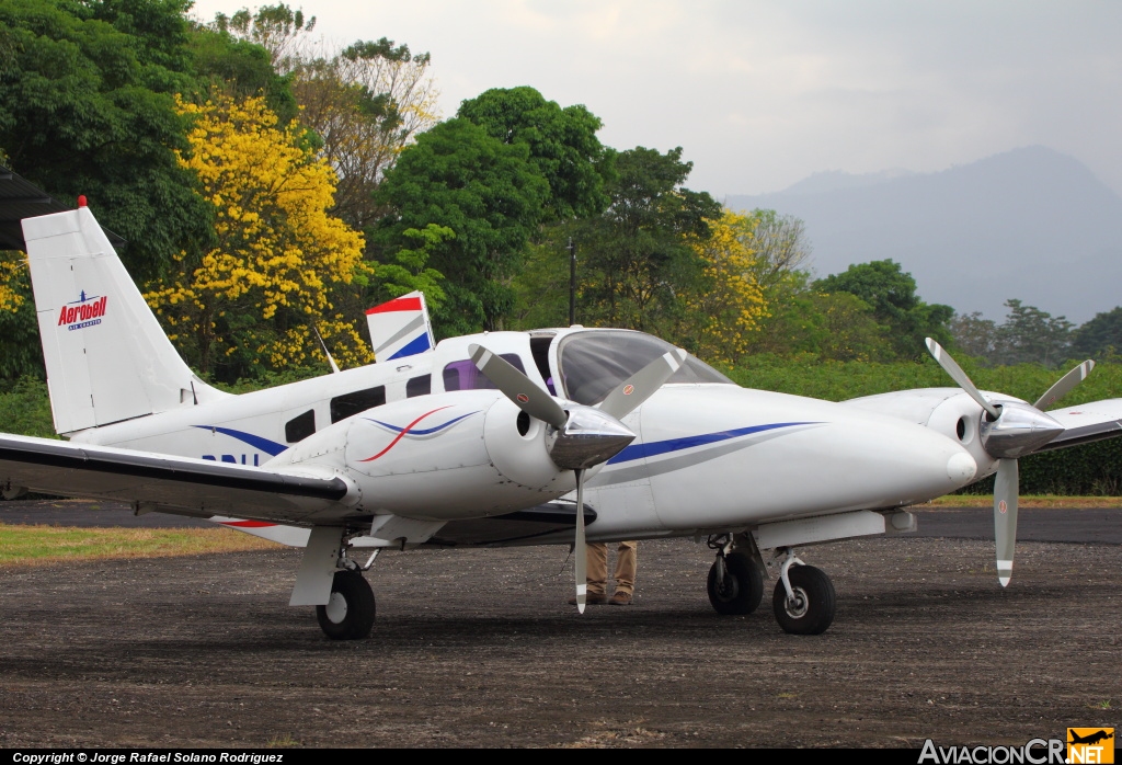 TI-BDH - Piper PA-34-200T Seneca - Aerobell