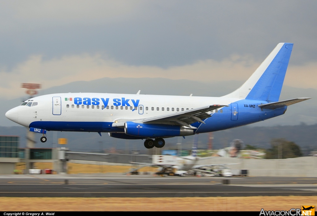 XA-UHZ - Boeing 737-201(Adv) - Global Air