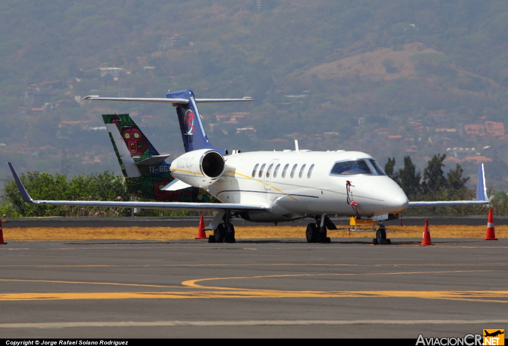 N821LC - Learjet 45 - Privado