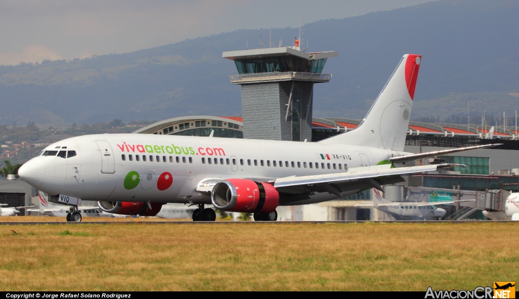 XA-VIQ - Boeing 737-33A - Viva Aerobus