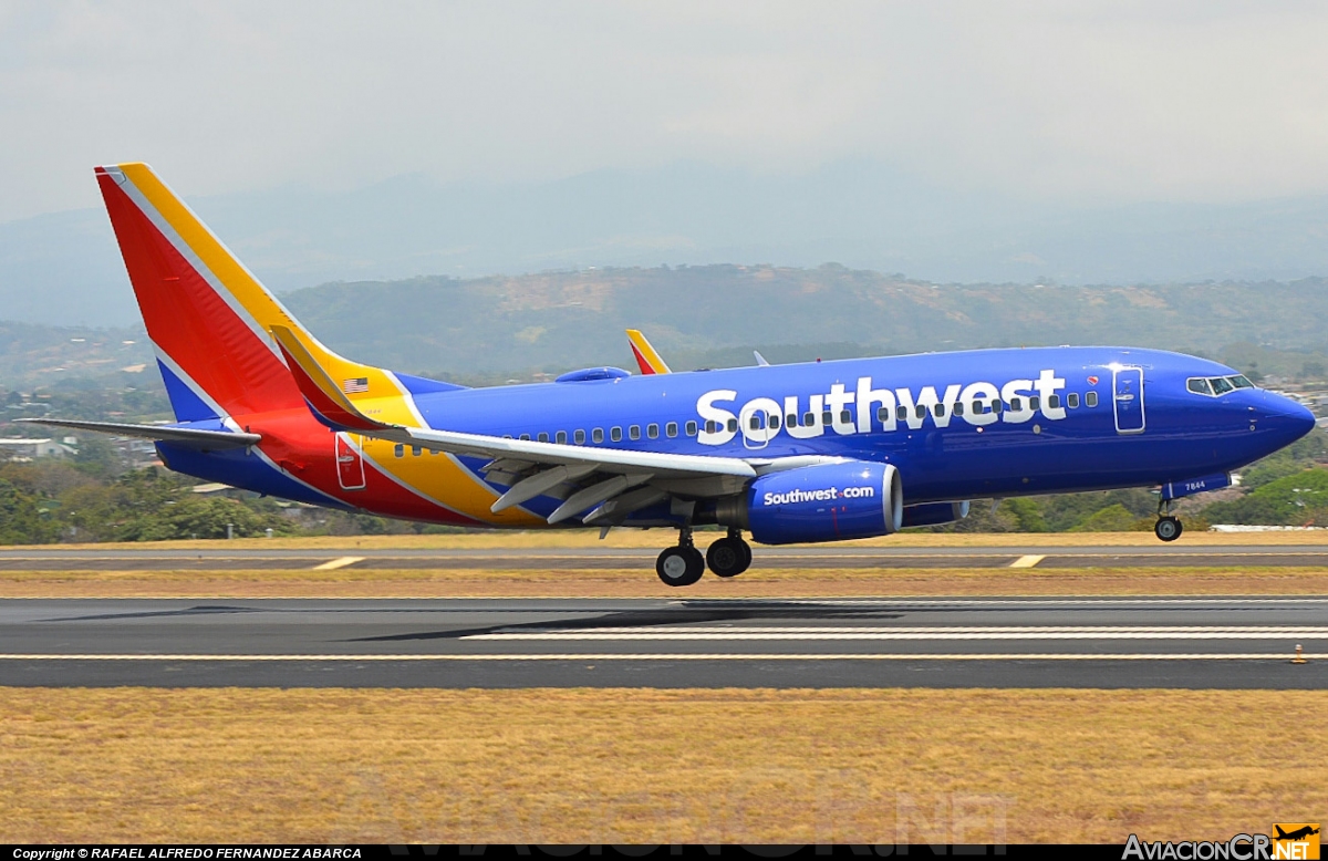 N7844A - Boeing 737-752 - Southwest Airlines