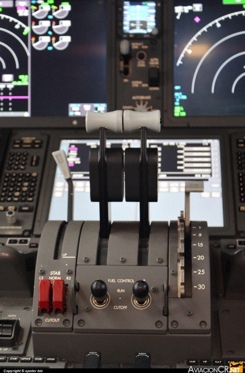 N785AV - Boeing 787-8 - Avianca