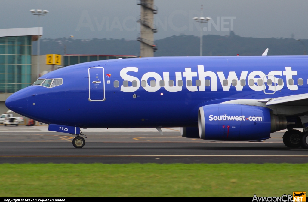 N7725A - Boeing 737-76N - Southwest Airlines