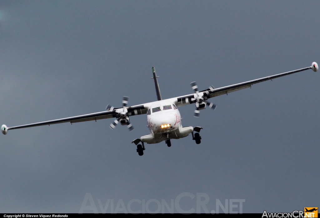 TI-BGP - Let L-410UVP-E Turbolet - Nature Air