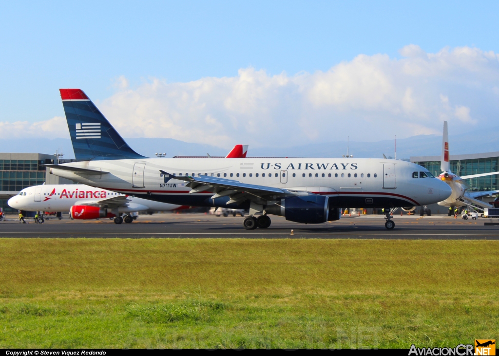 N711UW - Airbus A319-112 - US Airways