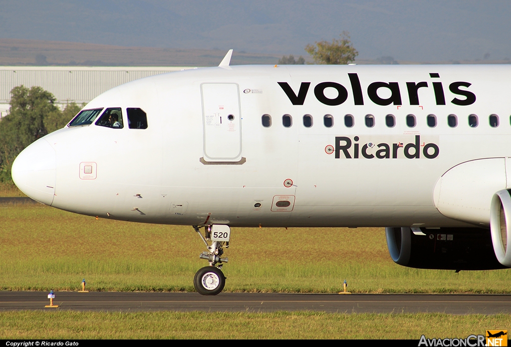 N520VL - Airbus A320-233 - Volaris