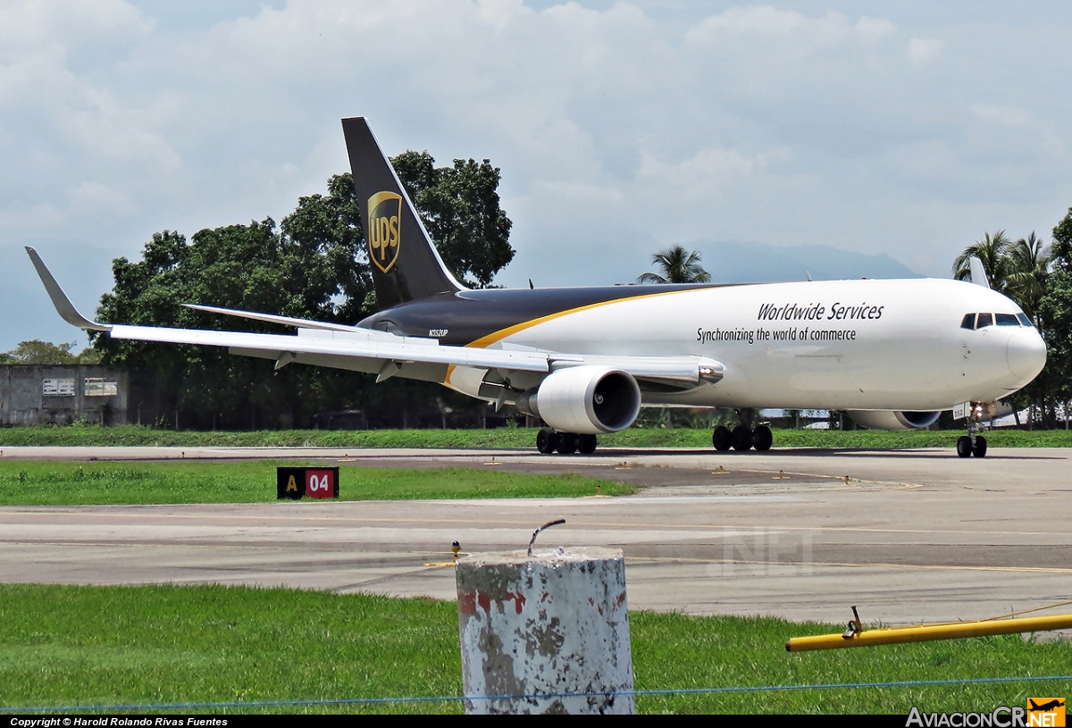 N352UP - Boeing 767-34AF/ER - UPS - United Parcel Service