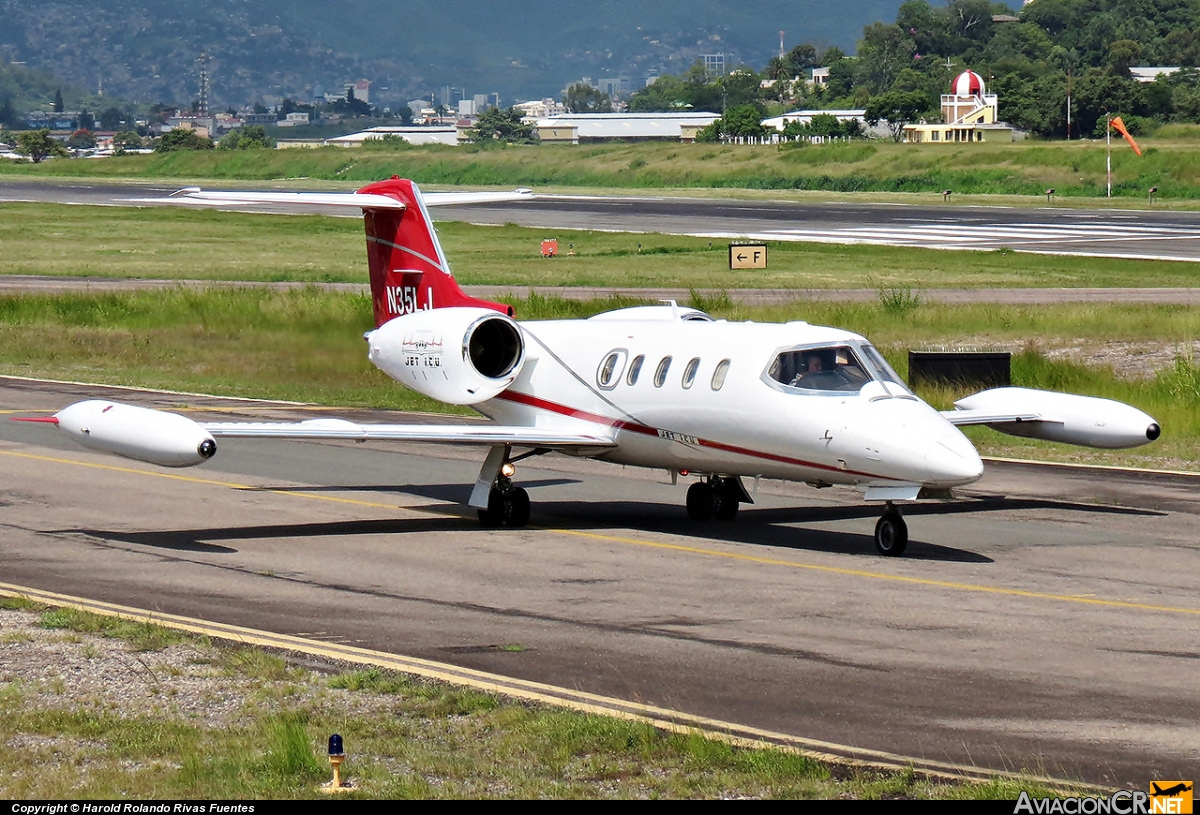 N35LJ - Learjet 35A - Privado