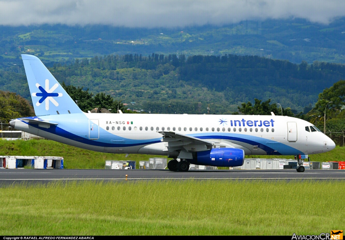 XA-NSG - Sukhoi Super Jet 100-95 - Interjet