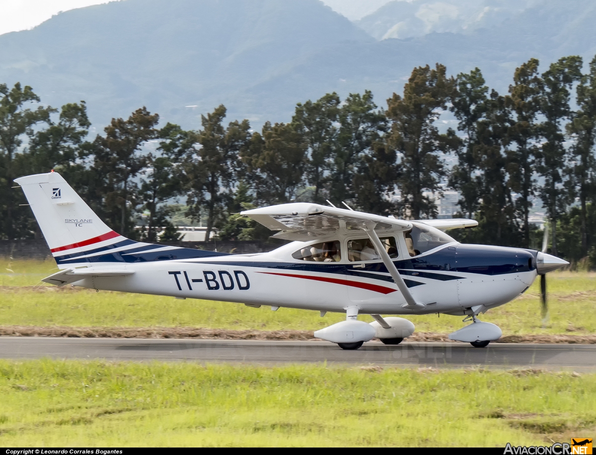 TI-BDD - Cessna 182T Skylane - Privado