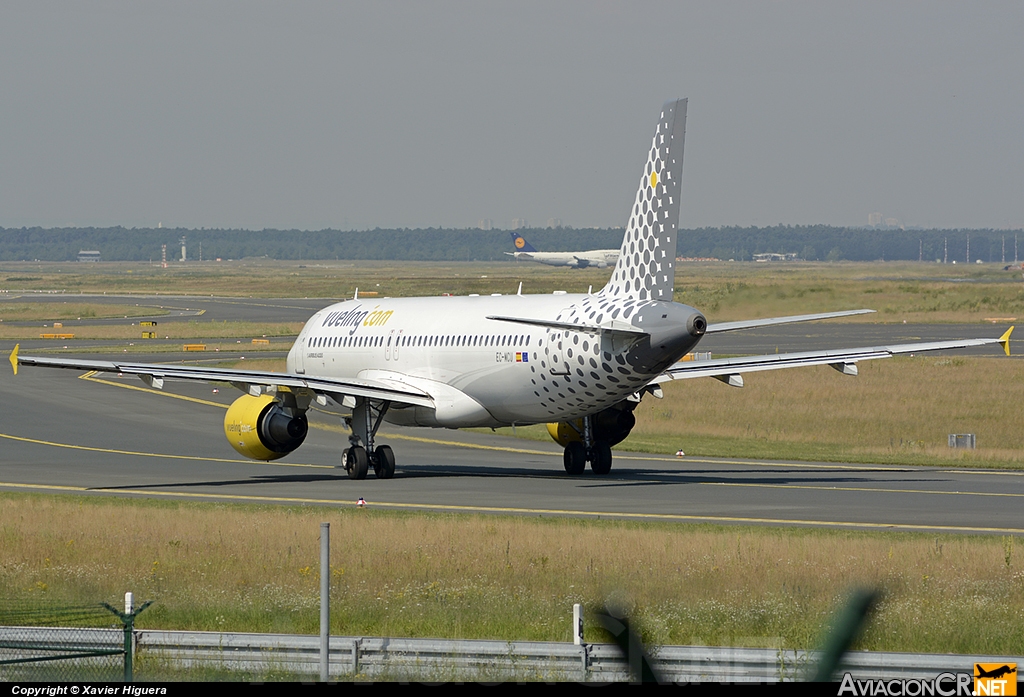 EC-MCU - Airbus A320-214 - Vueling