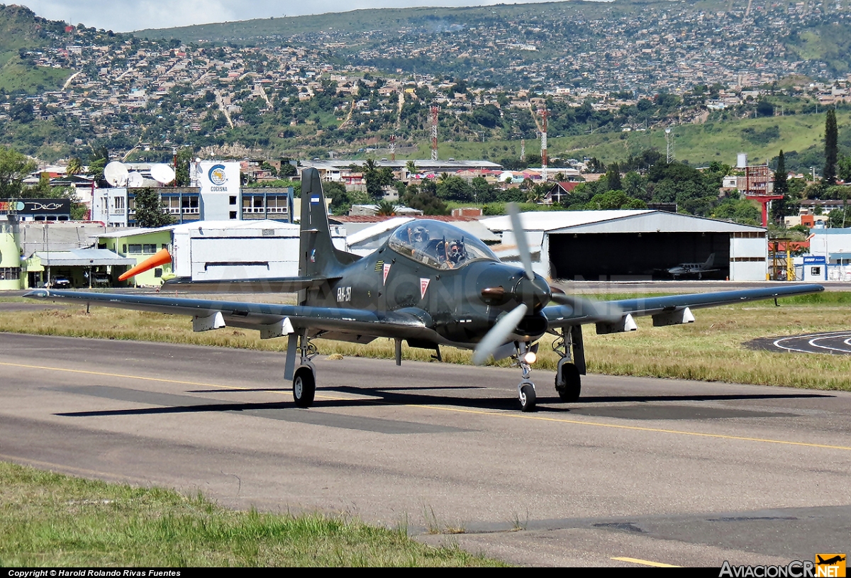 FAH-251 - Embraer T-27 Tucano - Fuerza Aerea Hondureña