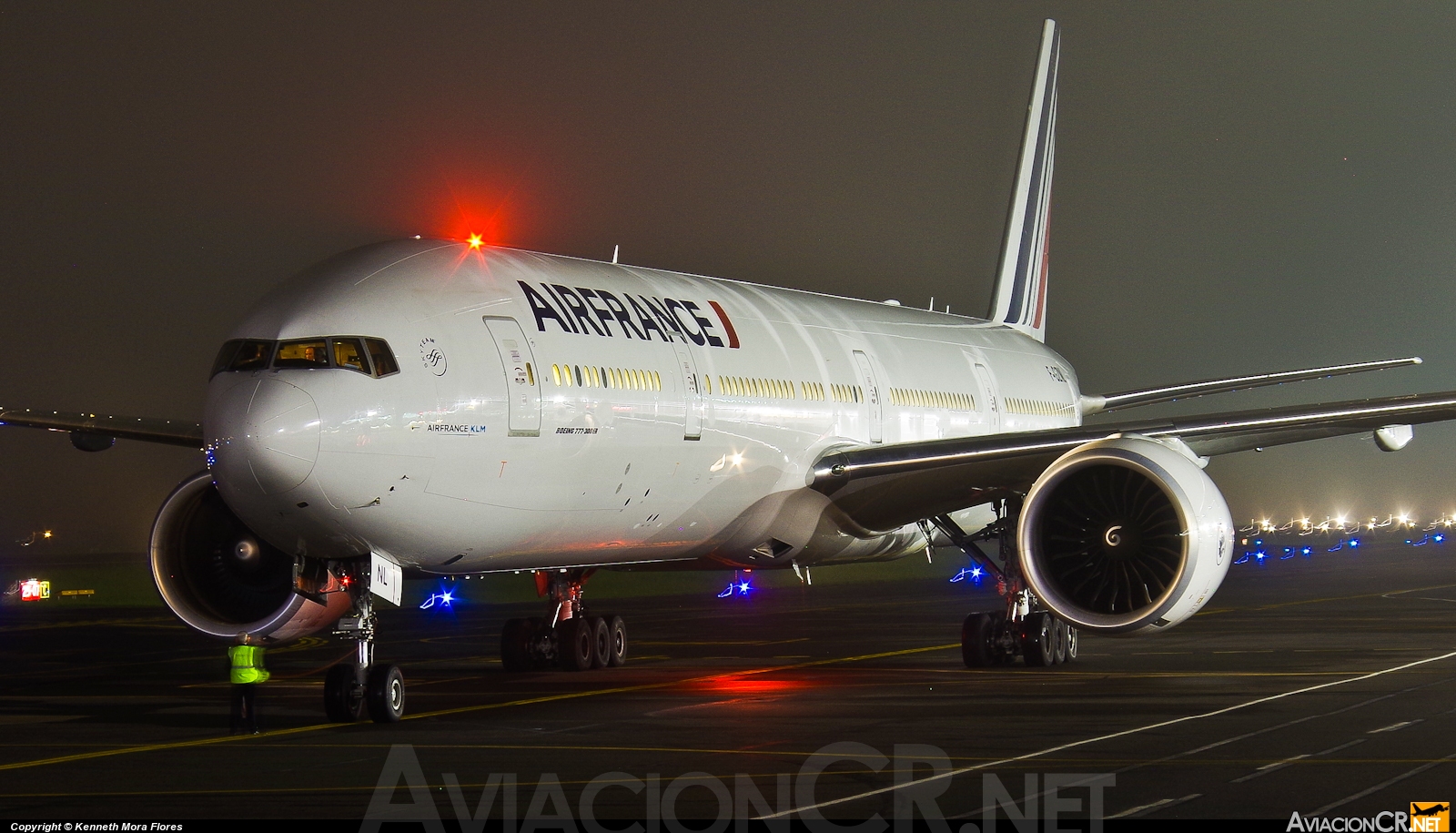 F-GZNL - Boeing 777-328ER - Air France