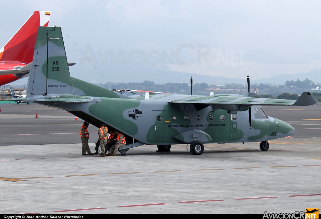 AN-255 - CASA C-212-300 - Servicio Aeronaval de Panama