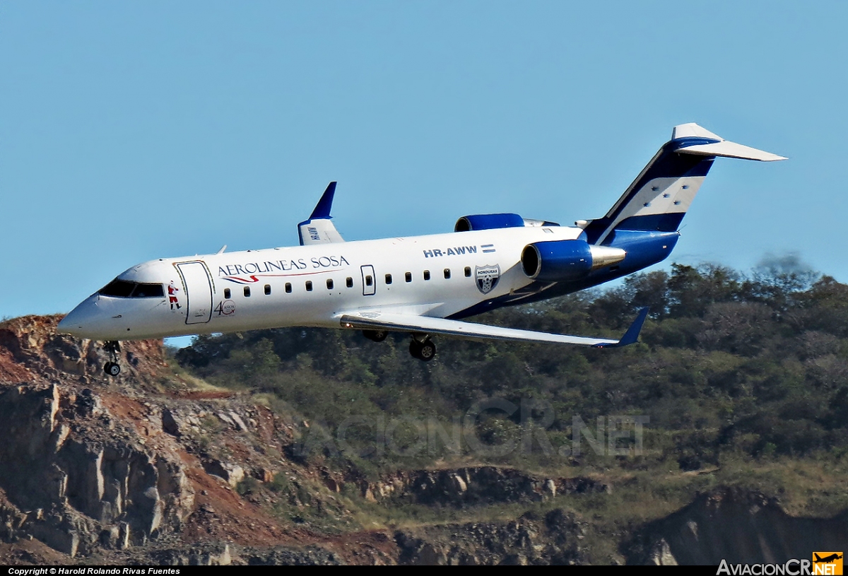 HR-AWW - Canadair CL-600-2B19 Regional Jet CRJ-100ER - Aerolineas Sosa