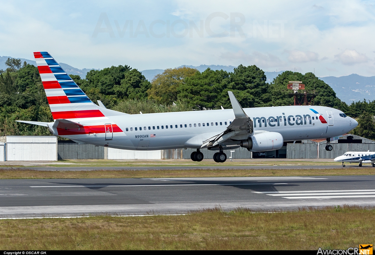 N990AN - Boeing 737-823 - American Airlines