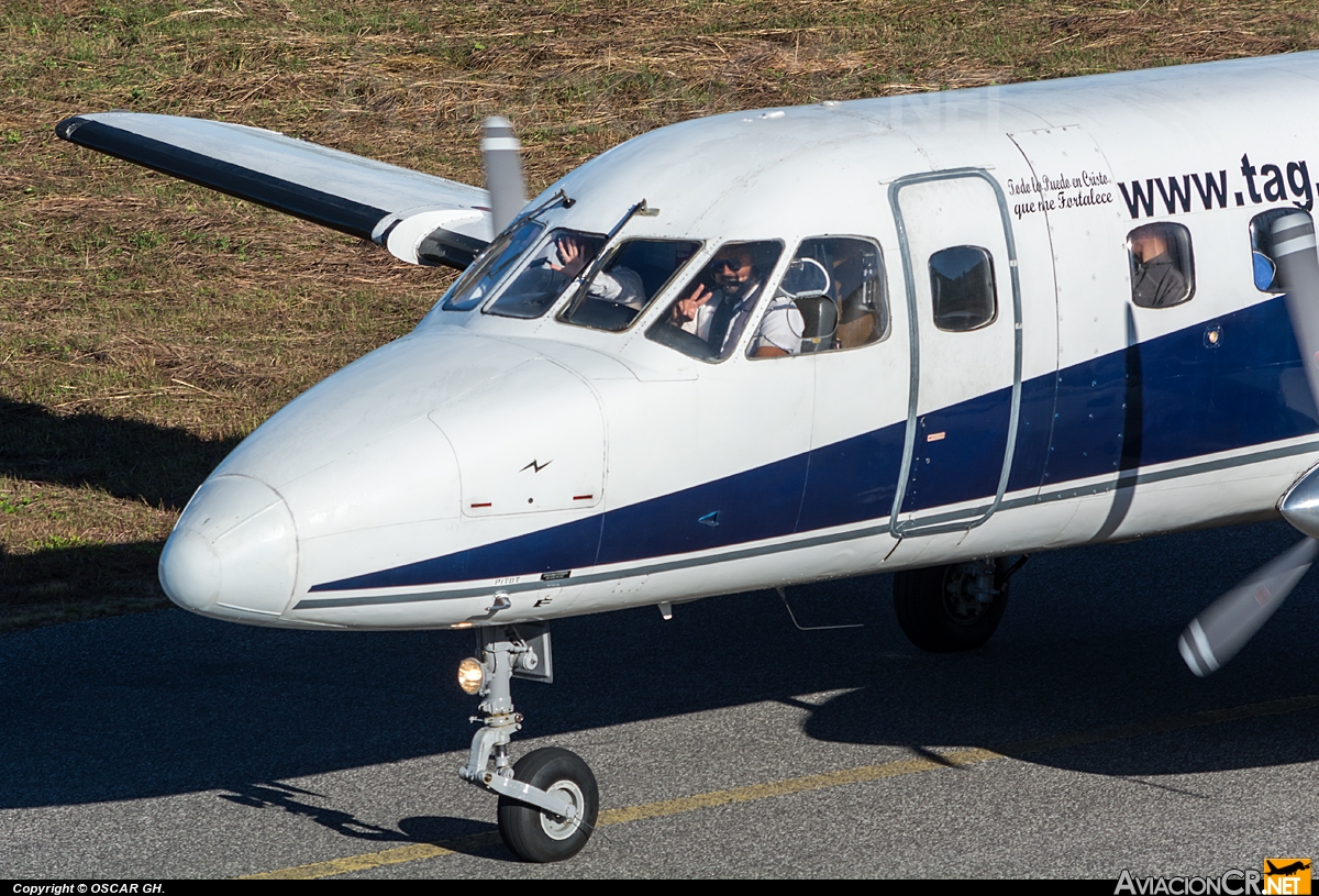 TG-TAN - Embraer EMB-110 Bandeirante - TAG Airlines - Transportes Aéreos Guatemaltecos