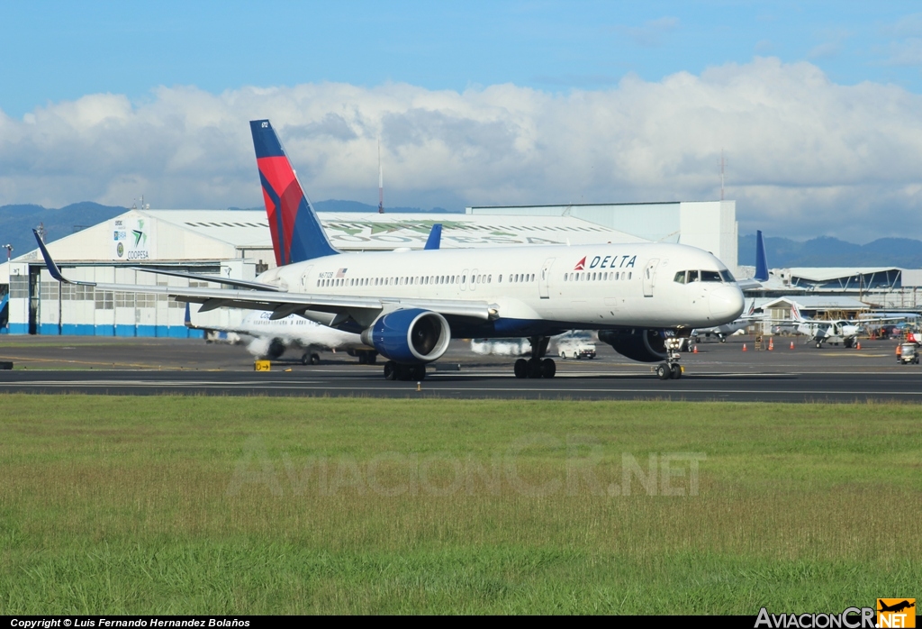 N6712B - Boeing 757-232 - Delta Airlines