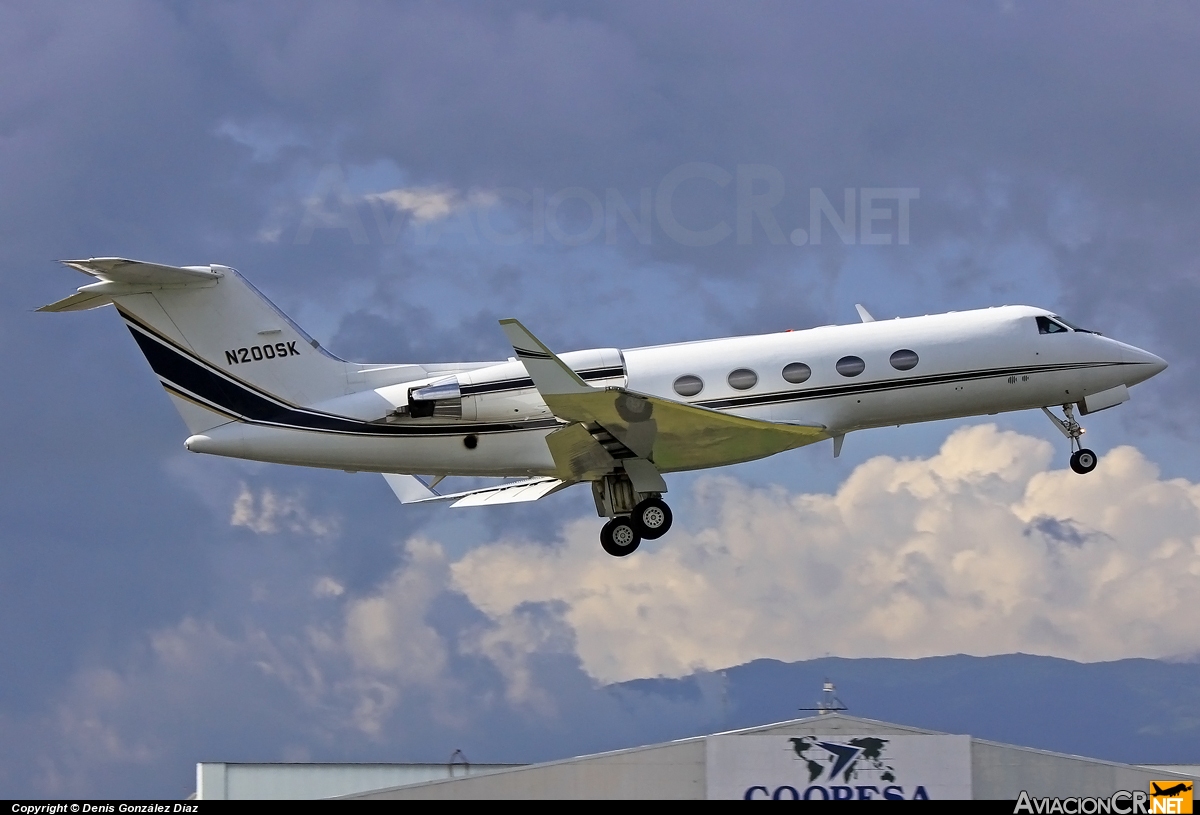 N200SK - Gulfstream Aerospace G-1159A Gulfstream III - Privado