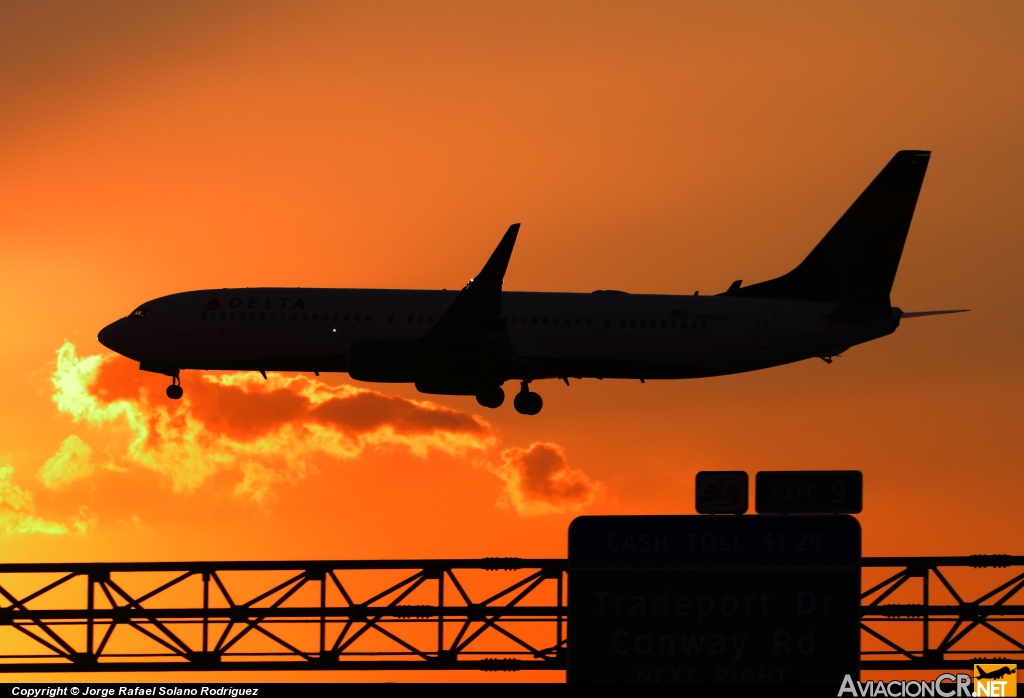 N813DN - BOEING 737-932 (ER) - Delta Airlines