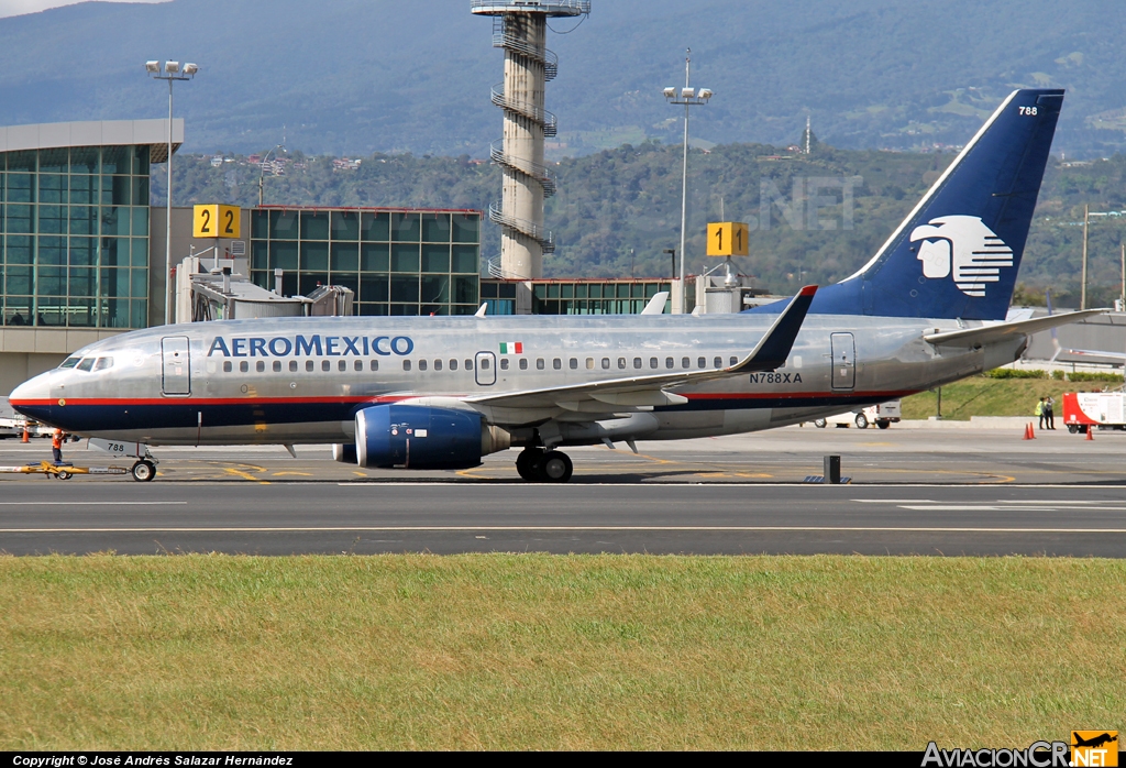 N788XA - Boeing 737-752 - Aeromexico