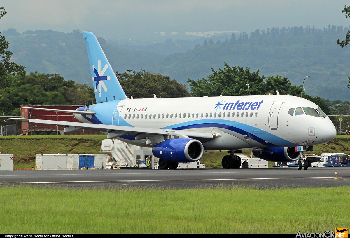 XA-ALJ - Sukhoi Superjet 100-95B - Interjet
