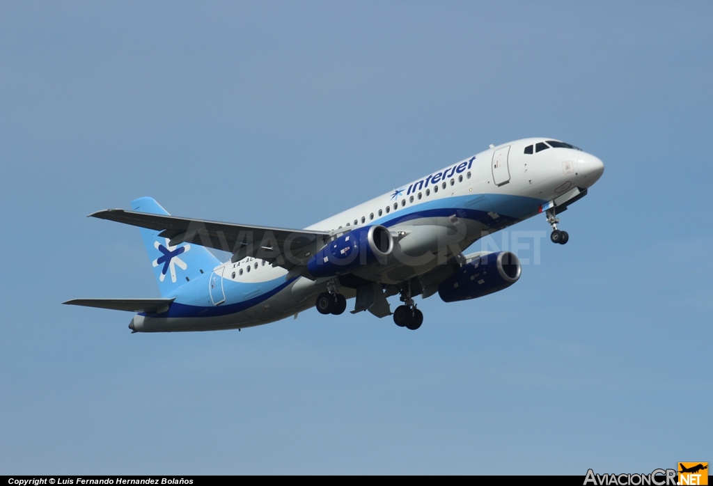 XA-ALJ - Sukhoi Superjet 100-95B - Interjet