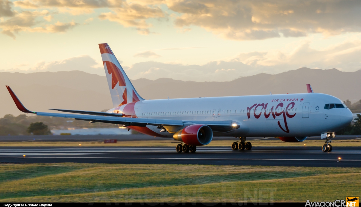 C-FIYA - Boeing 767-33A/ER - Air Canada Rouge