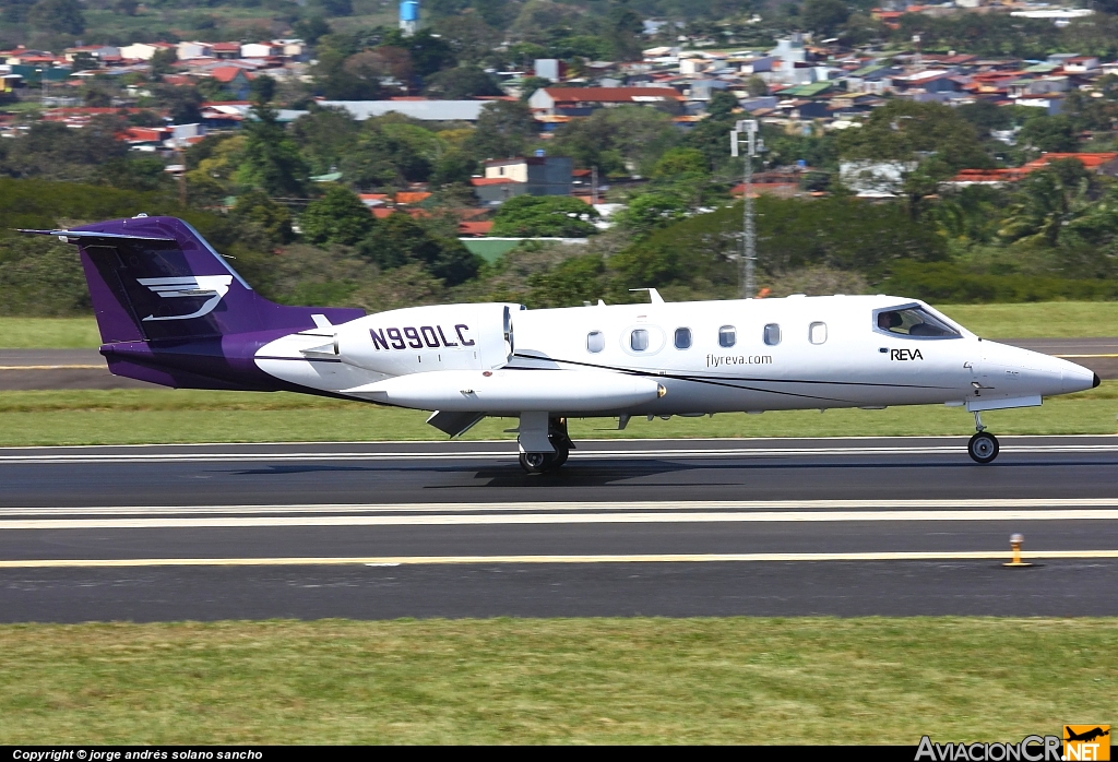 N990LC - Learjet 35 - Privado