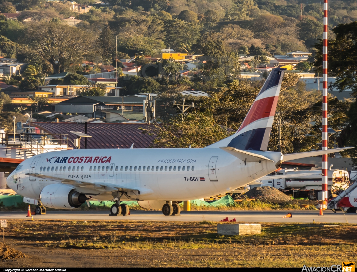 TI-BGV - Boeing 737-36E(QC) - Air Costa Rica