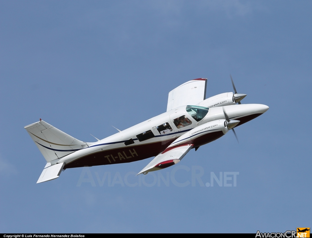 TI-ALH - Piper PA-34-200T Seneca II - ECDEA - Escuela Costarricense de Aviación