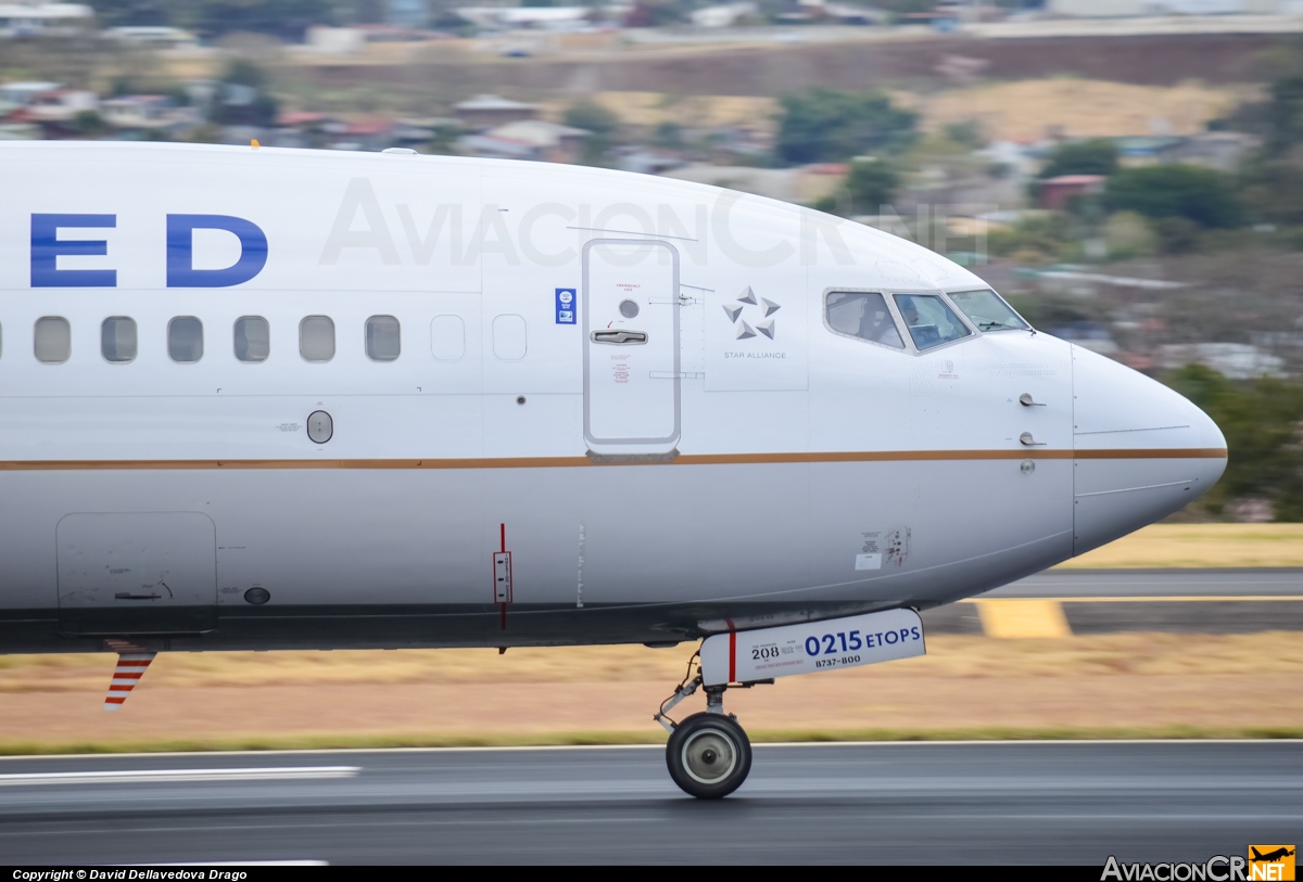 N26215 - Boeing 737-800 - Continental Airlines